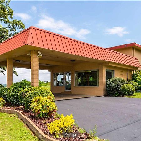 Batesville 伊克诺拉奇旅馆酒店 外观 照片