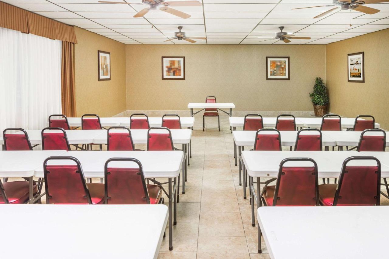 Batesville 伊克诺拉奇旅馆酒店 外观 照片